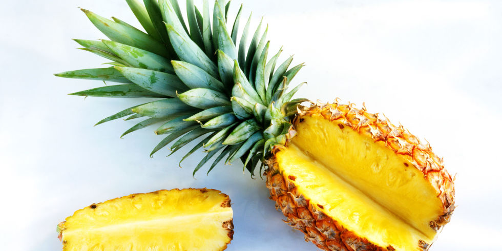 eat pineapple to boost fertility